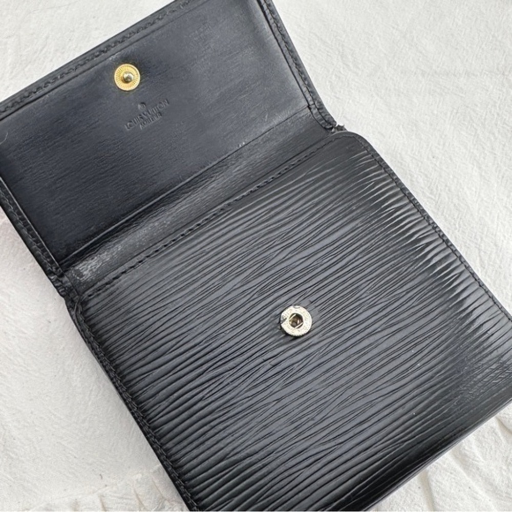 AUTHENTIC Louis Vuitton Marco Wallet. Black. - Picture 10 of 16